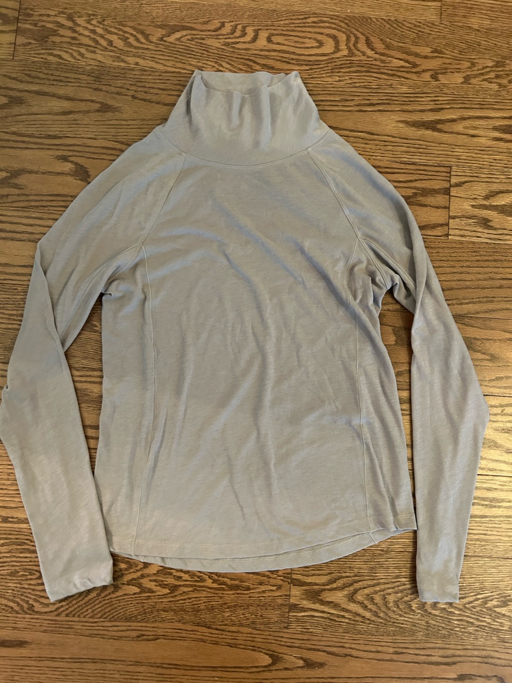 Lululemon mockneck longsleeve